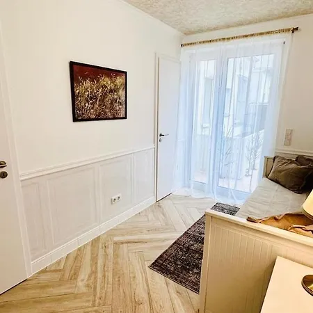 Large With Terrace - Very New
