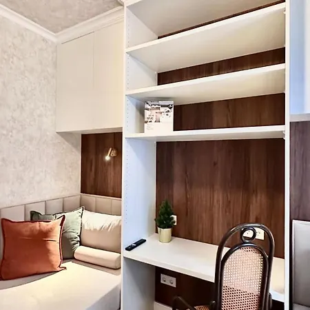Large With Terrace - Very New Apartment *