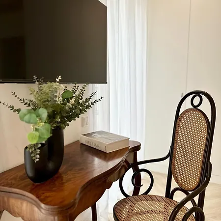 Large With Terrace - Very New Apartamento *