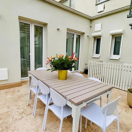Apartamento Large With Terrace - Very New