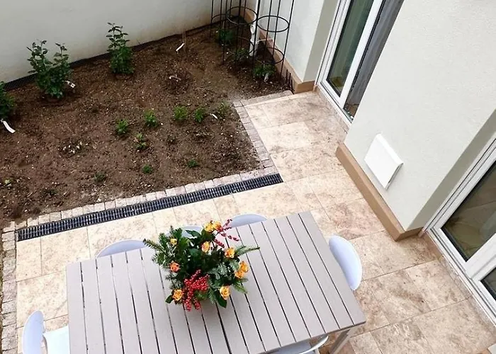 Large With Terrace - Very New Apartament *