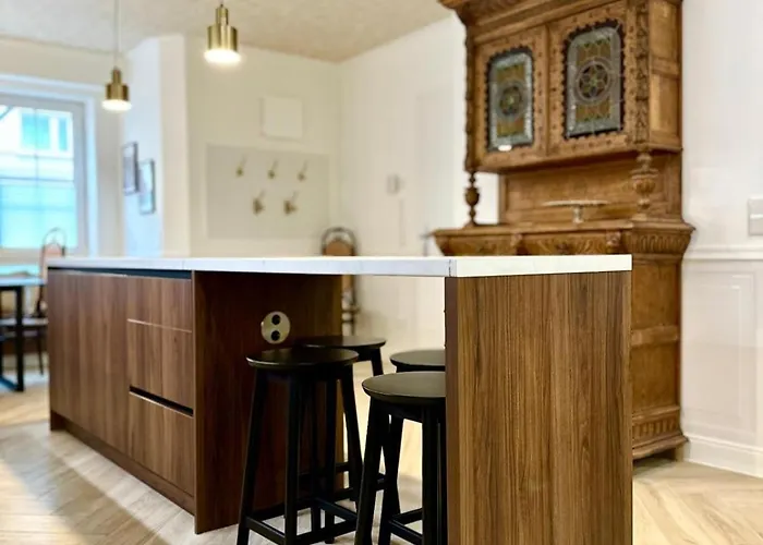 Large With Terrace - Very New