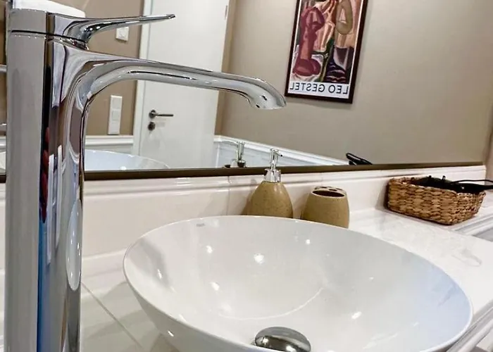 Apartment Large With Terrace - Very New *