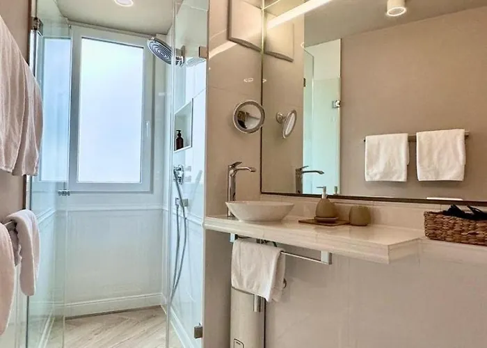 Large With Terrace - Very New Apartment *