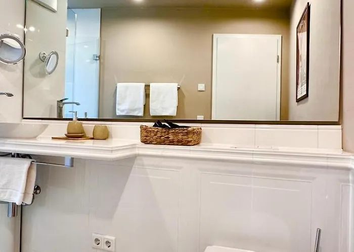 Apartment Large With Terrace - Very New